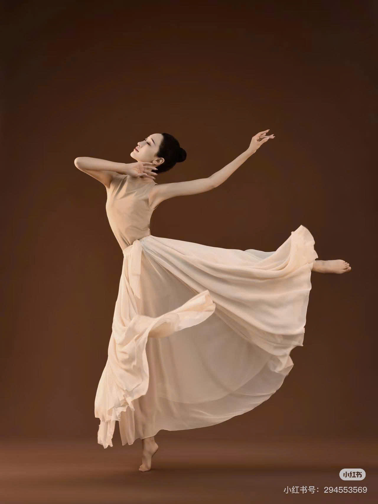 Người Cũ, Xin Đứng Ngoài Lễ Đường